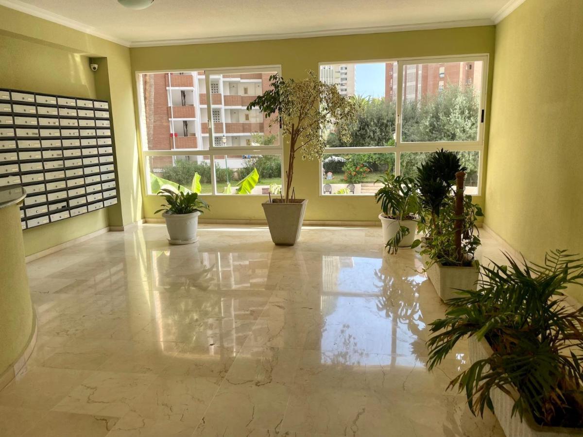Apartamento Karola Planta 15 Apartment Benidorm Luaran gambar
